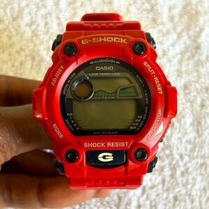 Casio G-Shock G-7900A-4D Low Temperature Moon Data Tide Graph Red Resin Watch